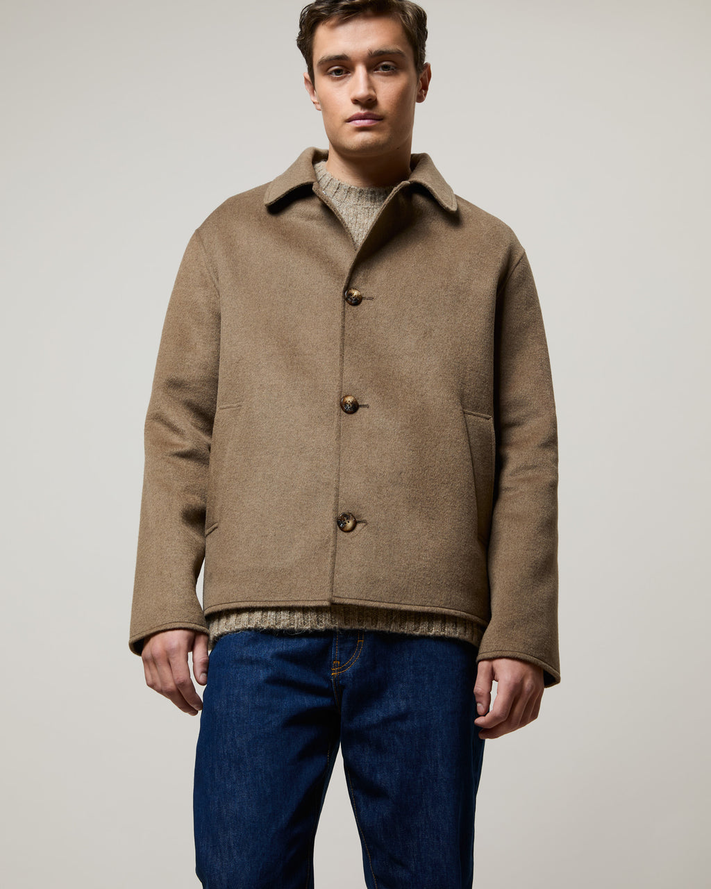 Alfred Wool – Taupe